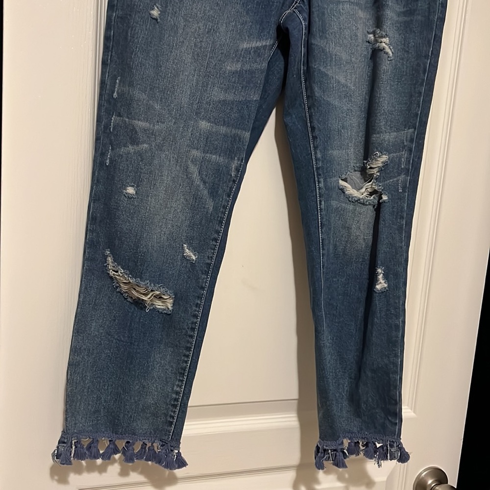 NWT Signature Studio Classic Rise Crop - Picture 3 of 11